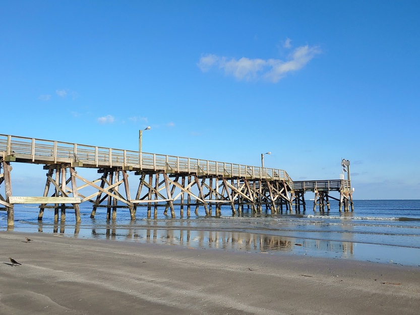 Fishing pier