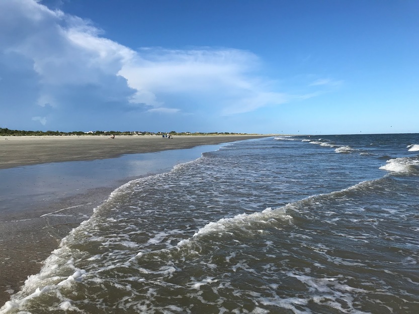 Sea waves