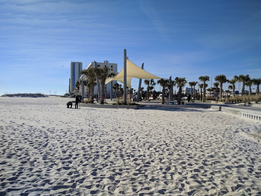 Park near Gulf Shores Public Beach