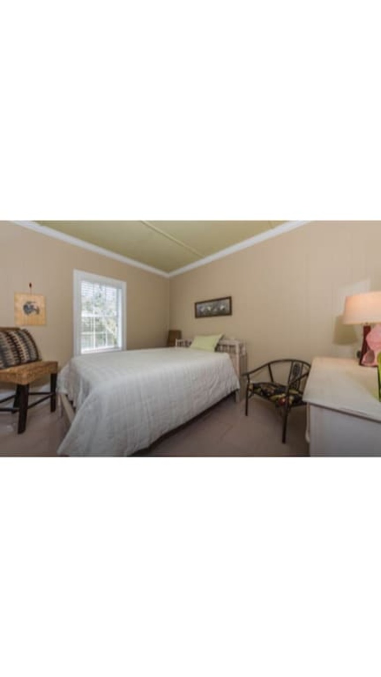 Beautiful, Relaxing, Spacious Cottage with view of Vermillion Bay! photo