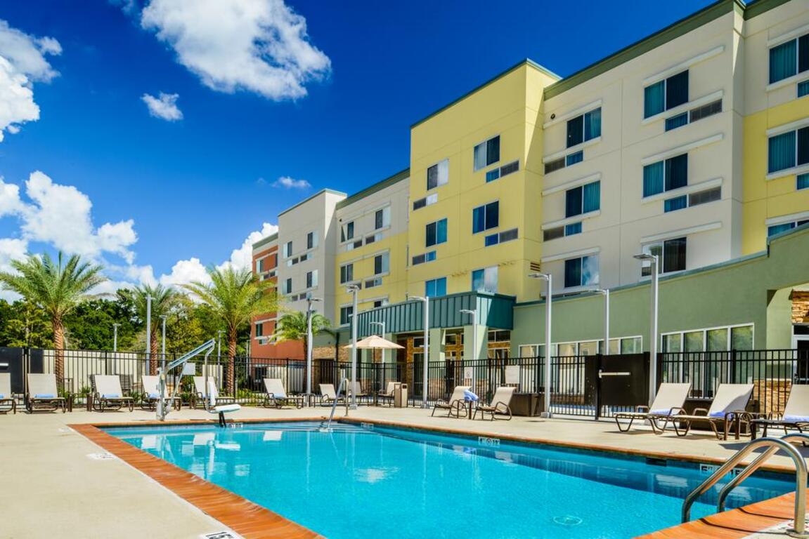 Courtyard by Marriott Lake Charles photo