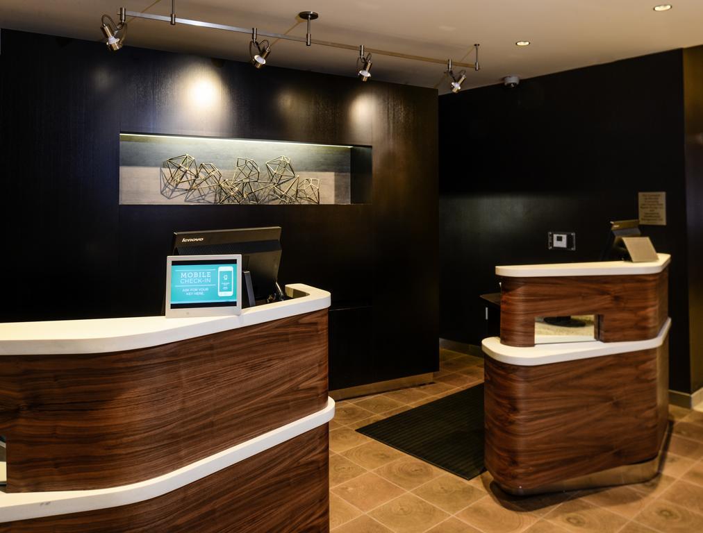 Courtyard by Marriott Lake Charles photo