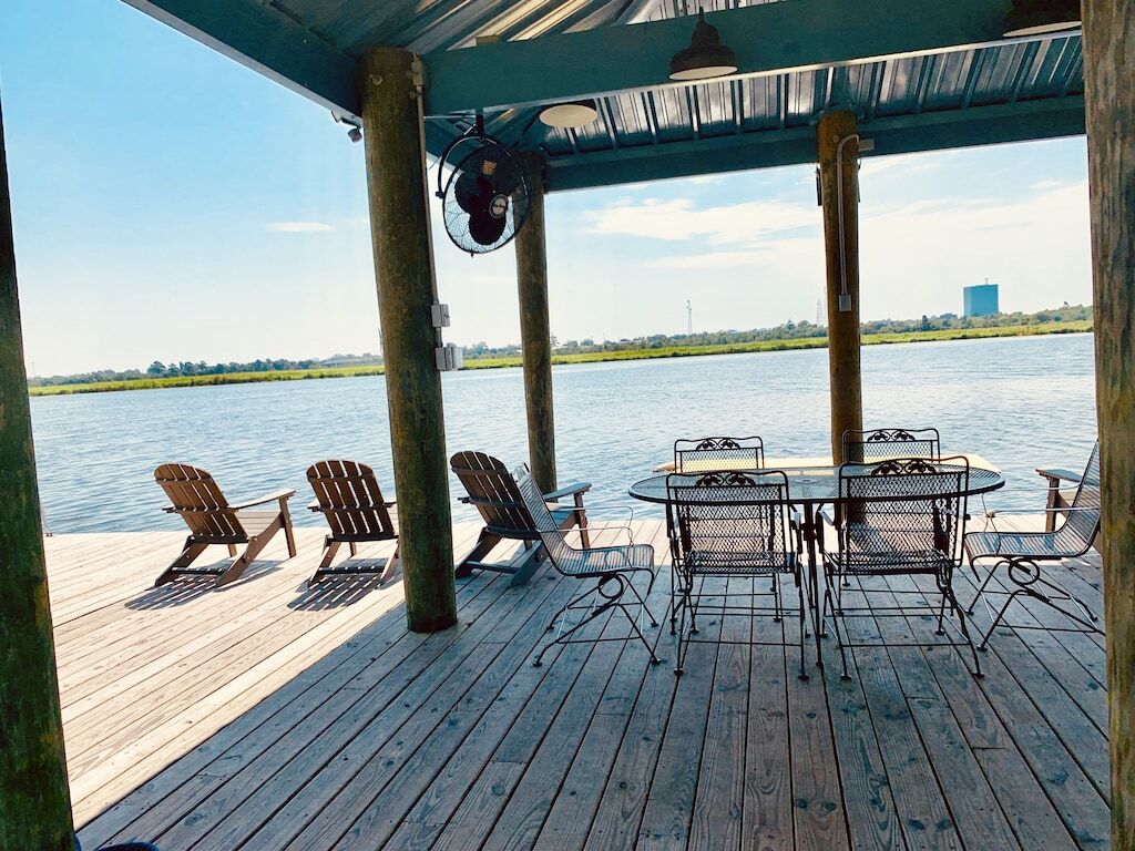 King Beds, Riverside, Close to Historic Downtown, Casinos, Boardwalk, Food photo