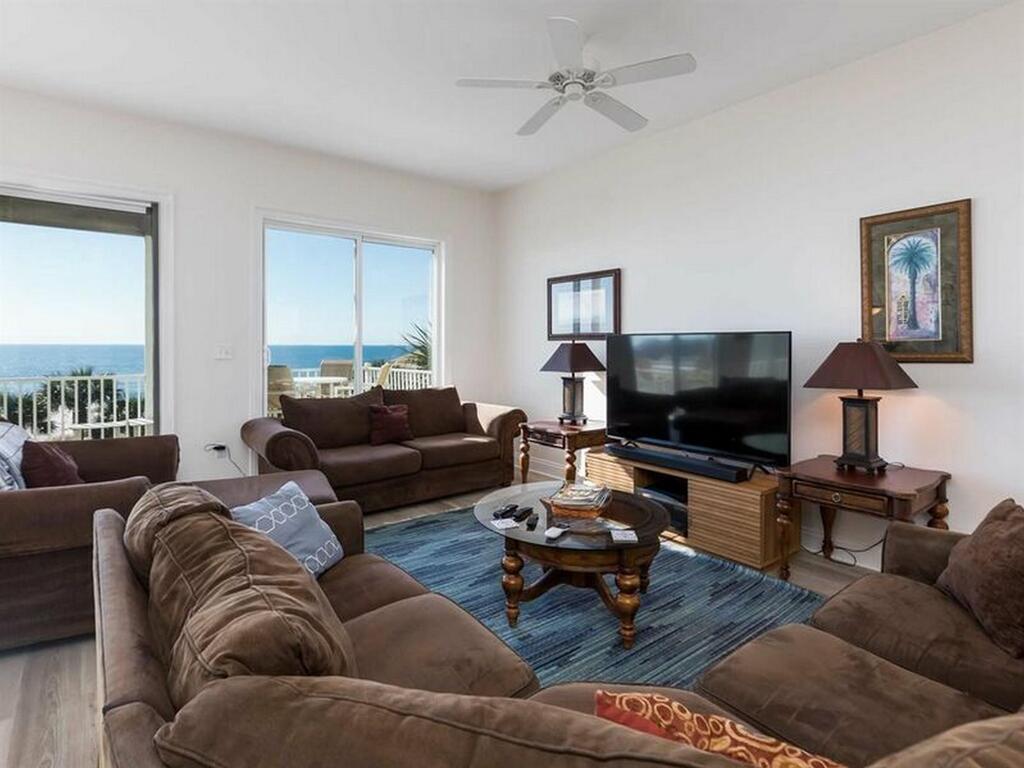 Courageous by Meyer Vacation Rentals photo