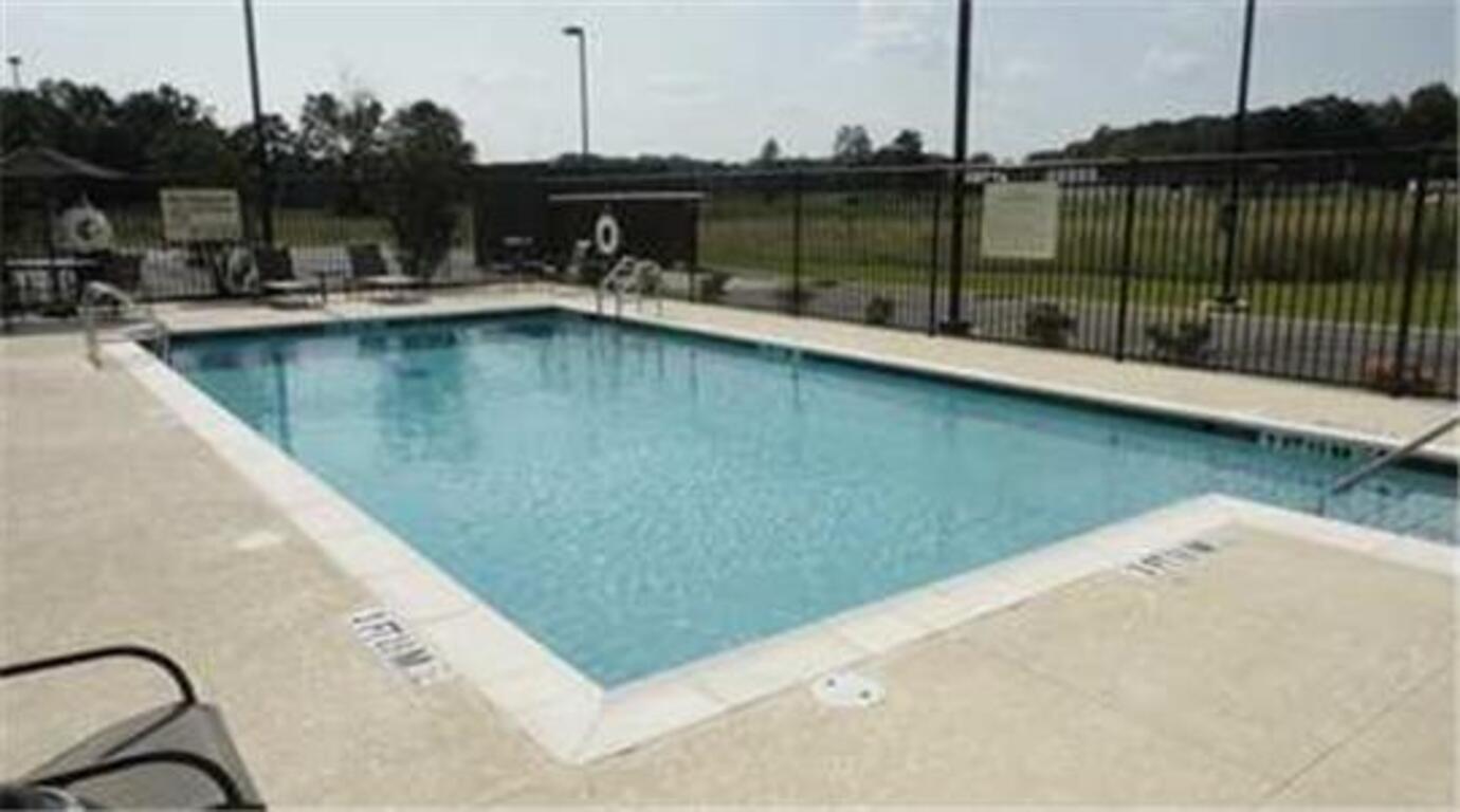 Hampton Inn Ozark photo