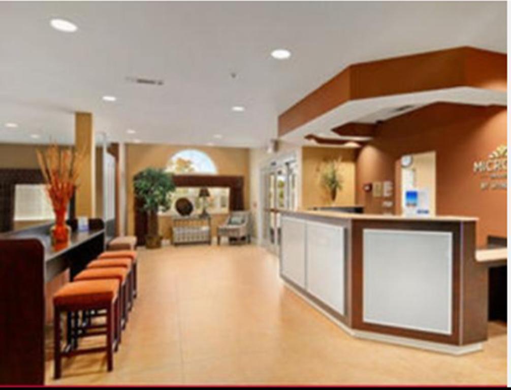 Microtel Inn & Suites by Wyndham Ozark photo