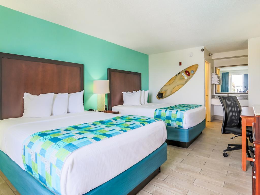 Surf & Sand Hotel photo