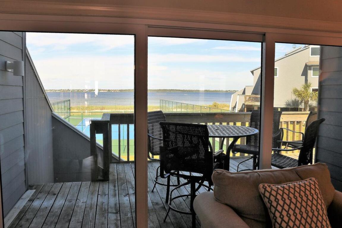 SD16- Casual Spacious Beach Condo photo