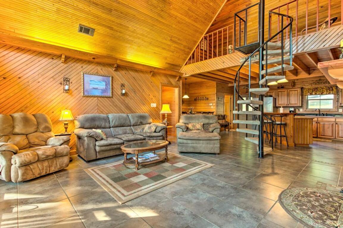 Lakefront Toledo Bend Cabin with Dock and Grill! photo