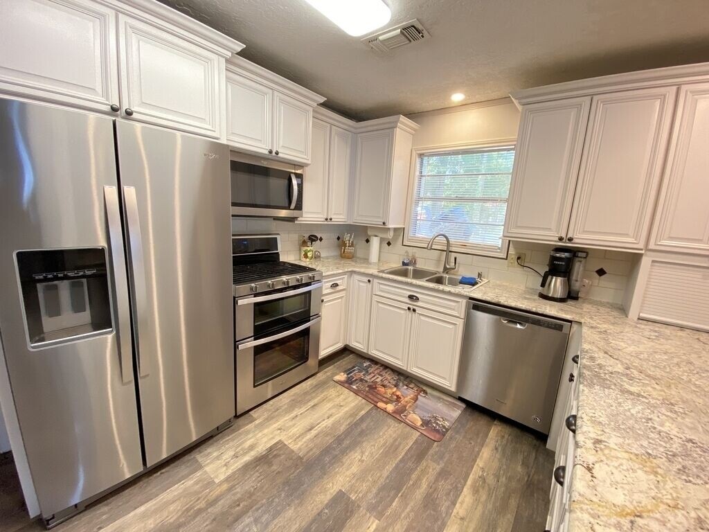 Waterfront with Spectacular Views - Toledo Bend South photo