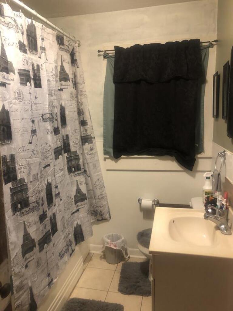 Caston Home photo