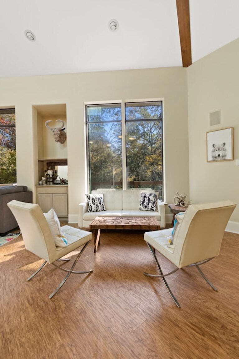 Breathtaking, Wooded River Retreat " Isle Of View" photo