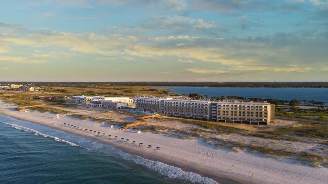 The Lodge at Gulf State Park, A Hilton Hotel photo