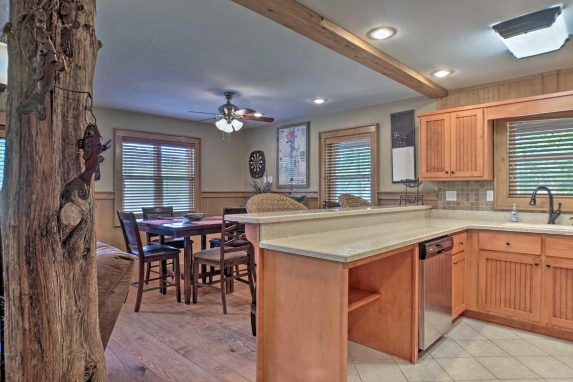 Guntersville Cabin with Fire Pit, Walk to Lake! photo