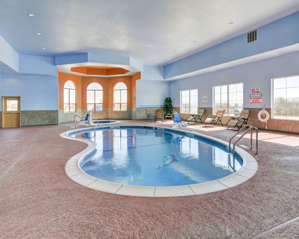 Comfort Suites - Lake Worth photo