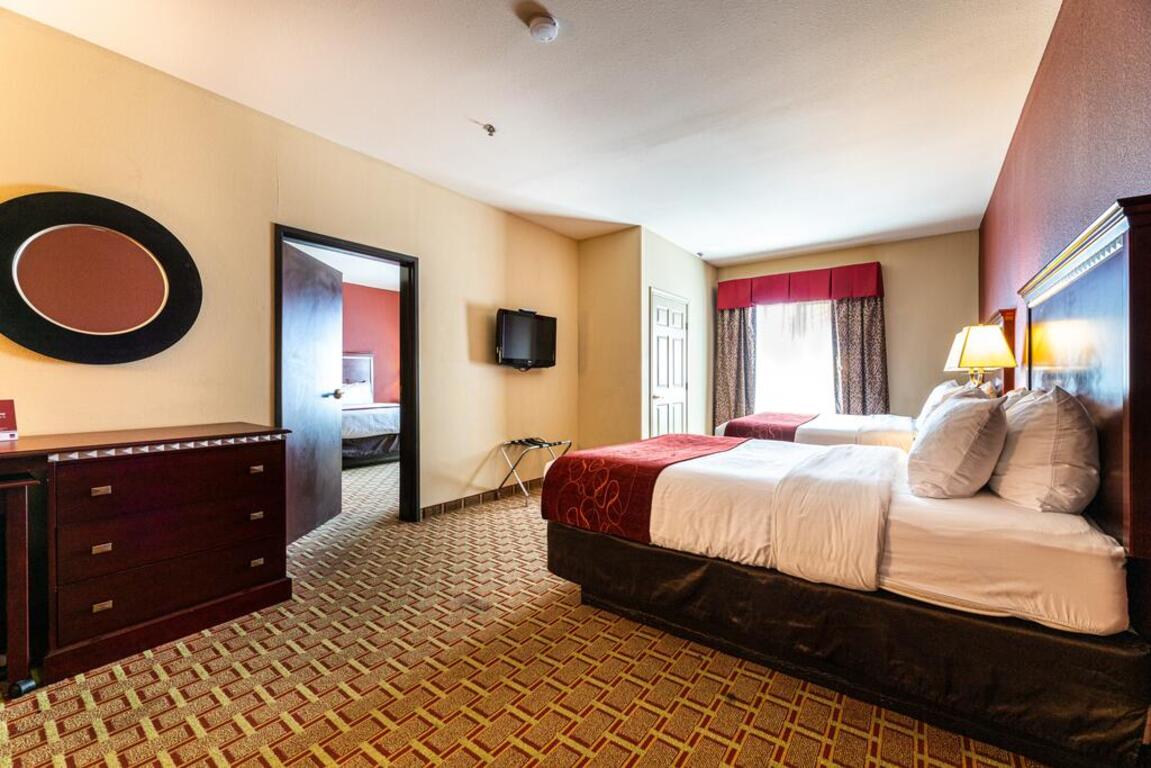 Comfort Suites - Lake Worth photo