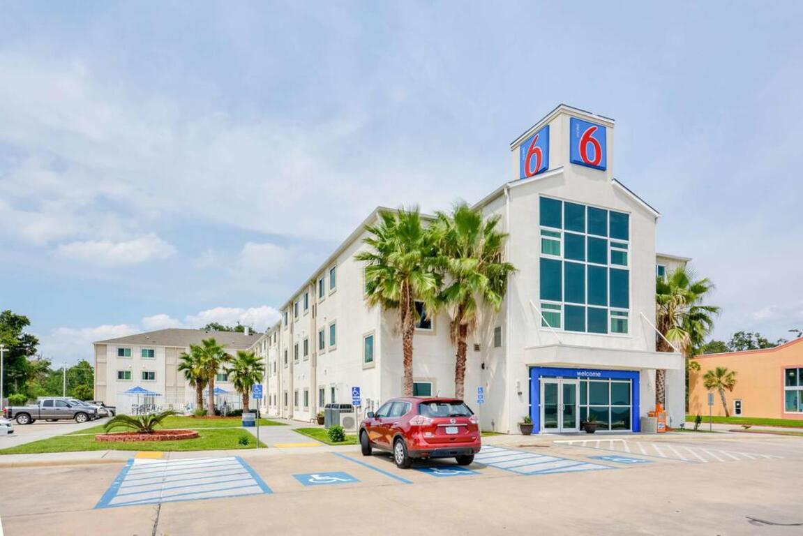 Motel 6-Biloxi, MS - Beach photo