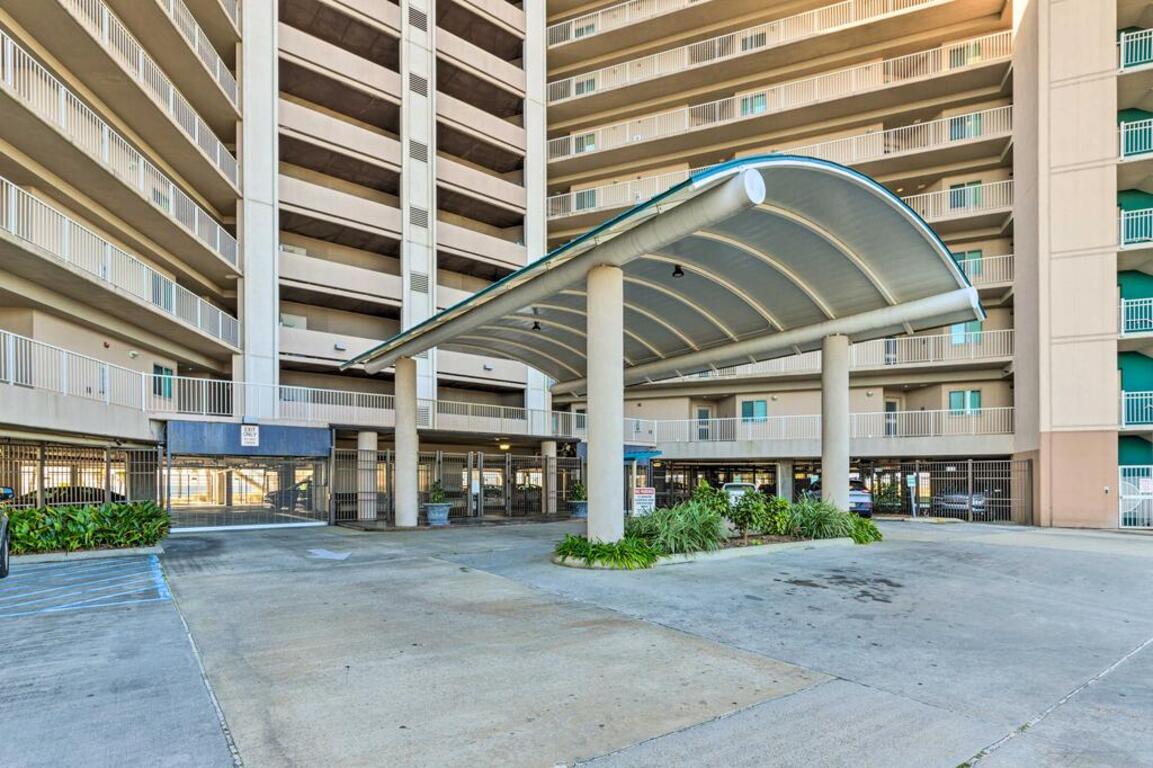 Beachfront Biloxi Condo with Resort Amenities! photo