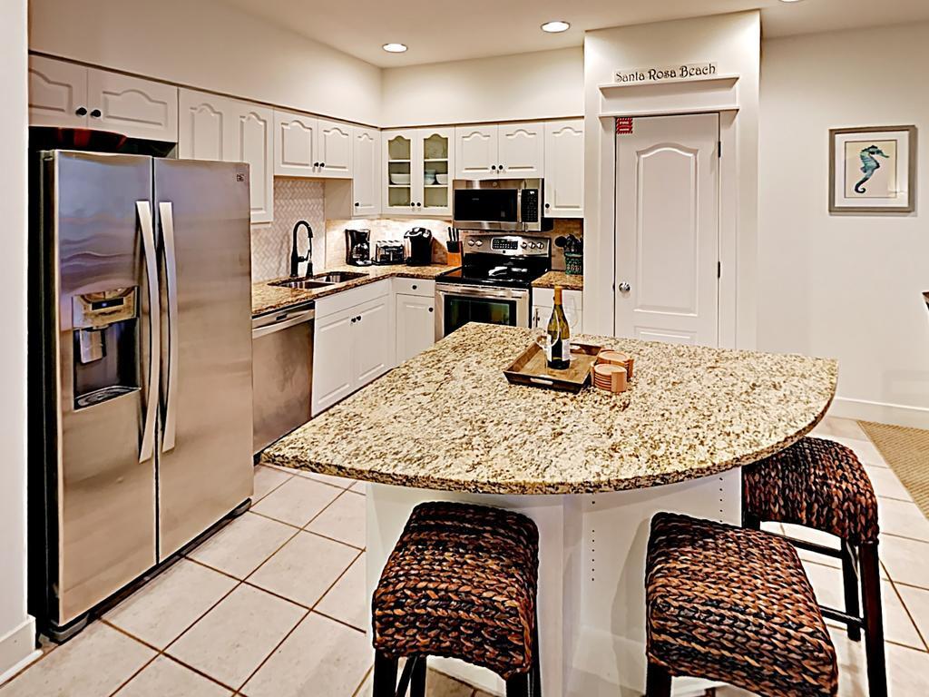 Chic Gulf-Front Condo #C302 Condo photo