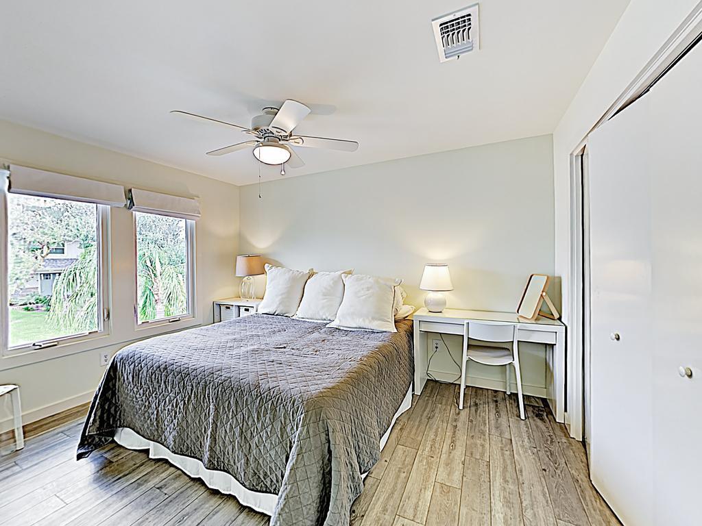 New Listing! Key Allegro Waterfront Home With Pool Home photo