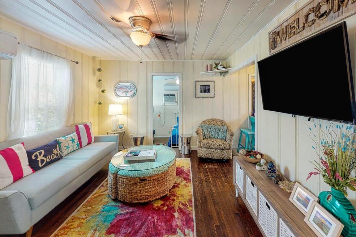Cherry Street Cottage photo