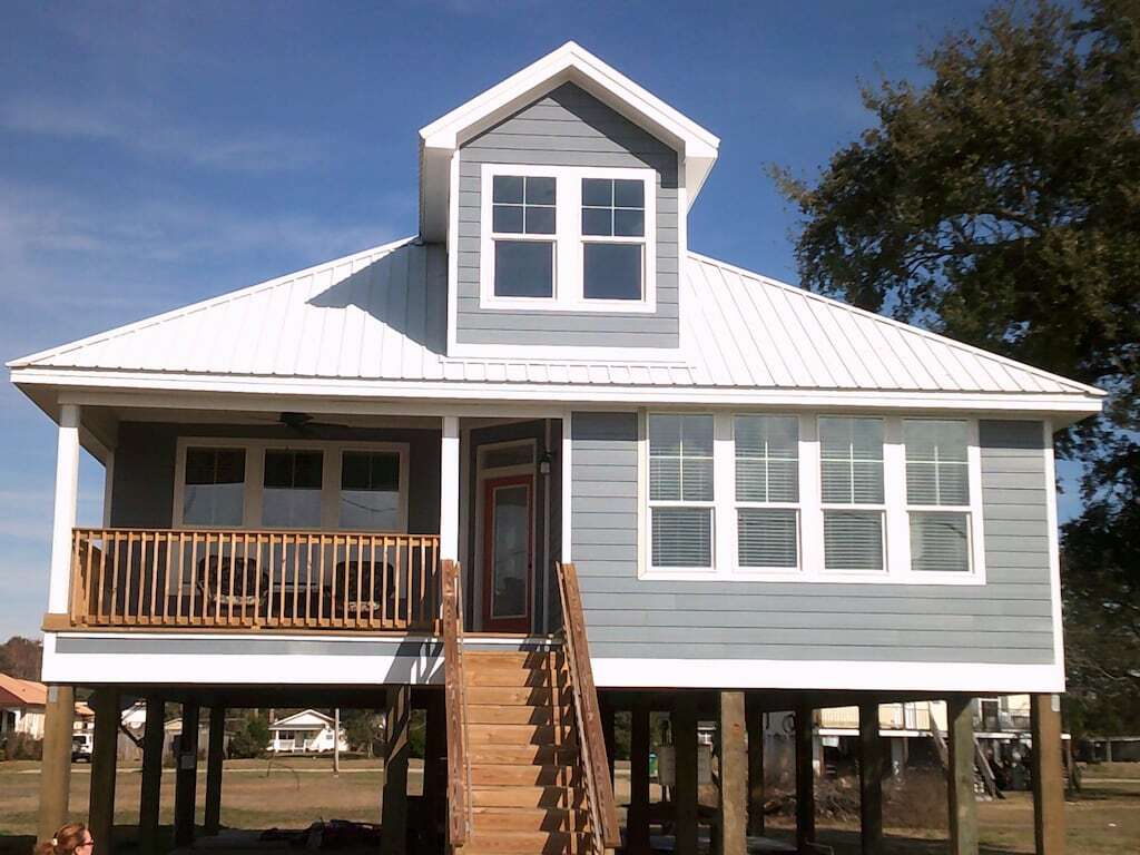 Great views of the beach & sunset!!! Close to downtown & Island View Casino!!! photo