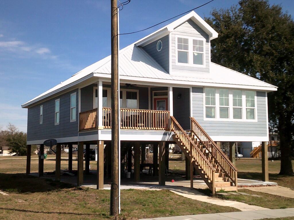 Great views of the beach & sunset!!! Close to downtown & Island View Casino!!! photo