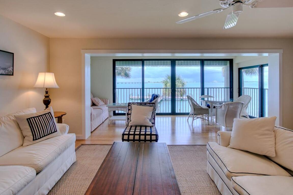 Mariner Point 232 photo