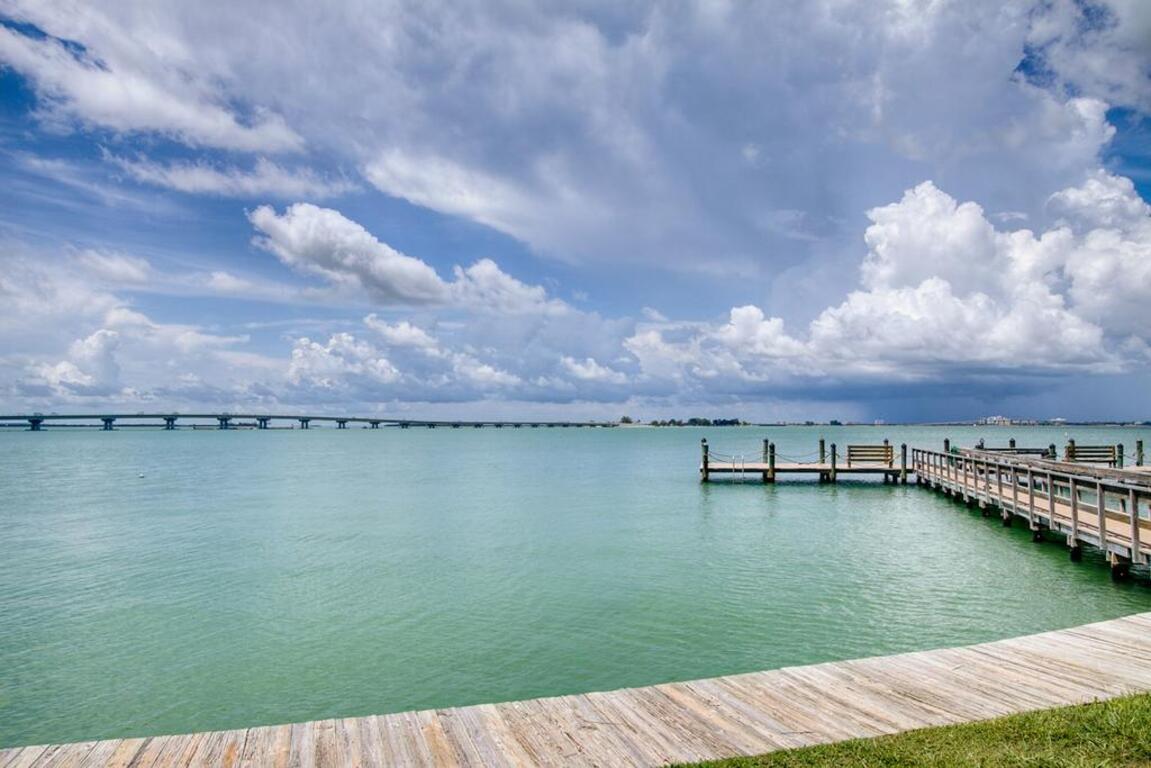 Mariner Point 232 photo