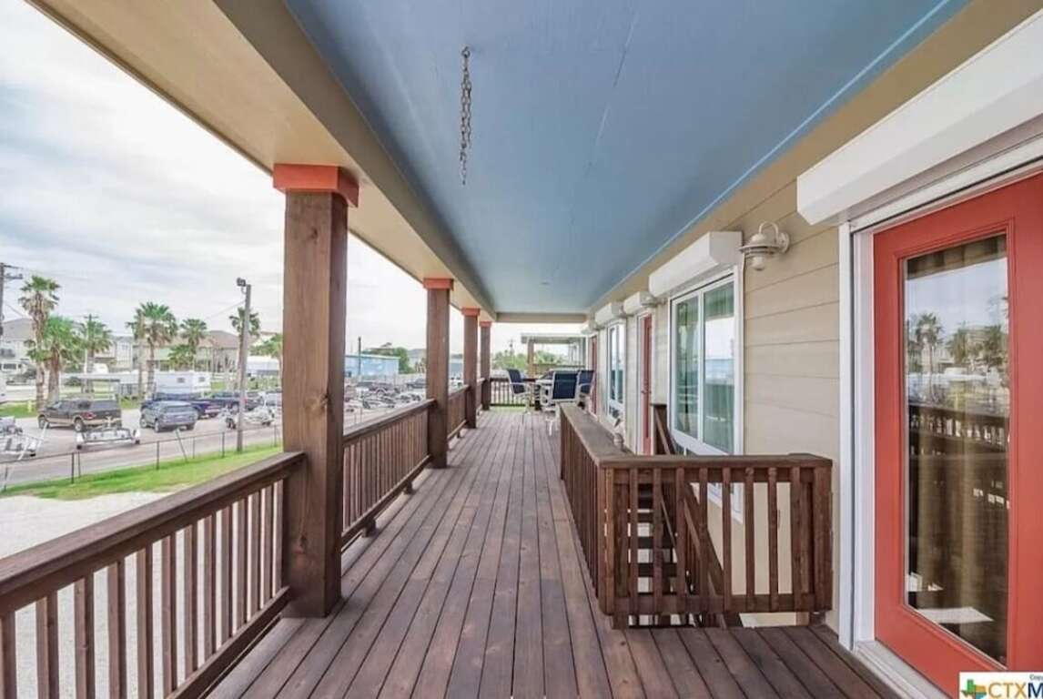 Location, Location!! Only Steps to Froggies Boat Ramp and Bait dock photo