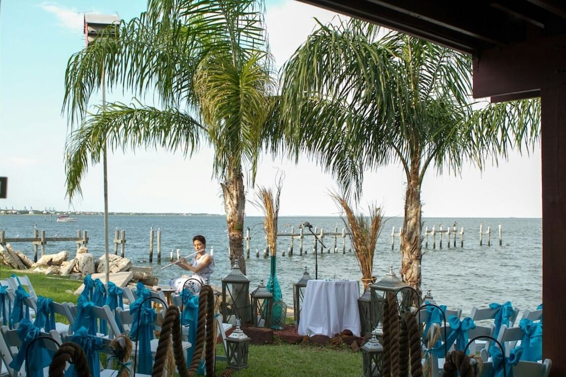 Kemah Seaside Retreat next to Kemah Boardwalk - Last Minute Deal, Call For Rates photo