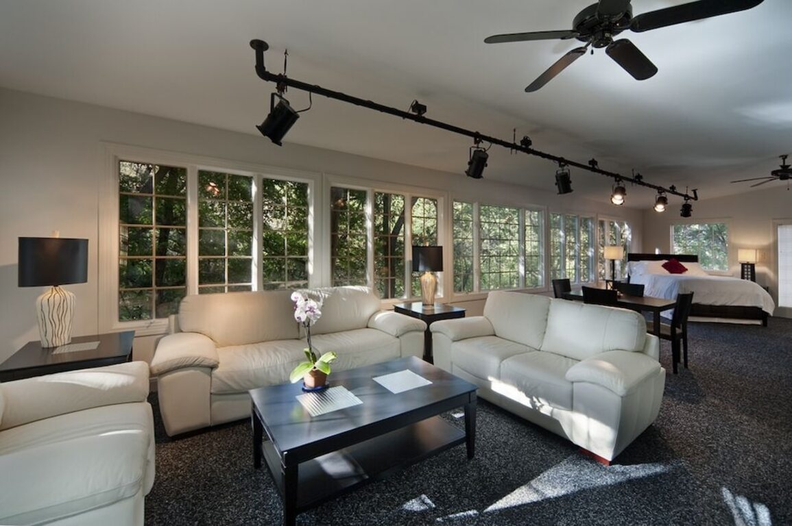 Creek Side Cottage near Lake Austin photo