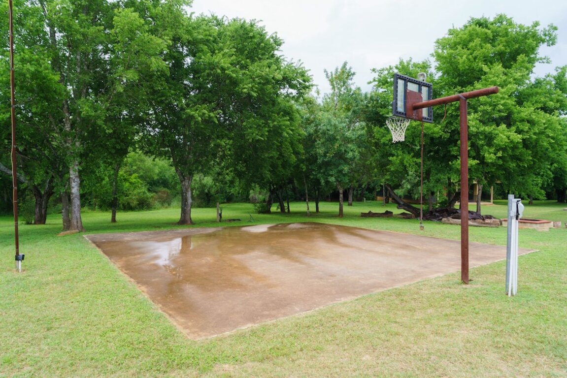 Sparkling Clean Ranch House w/ Pond & Pavilion photo