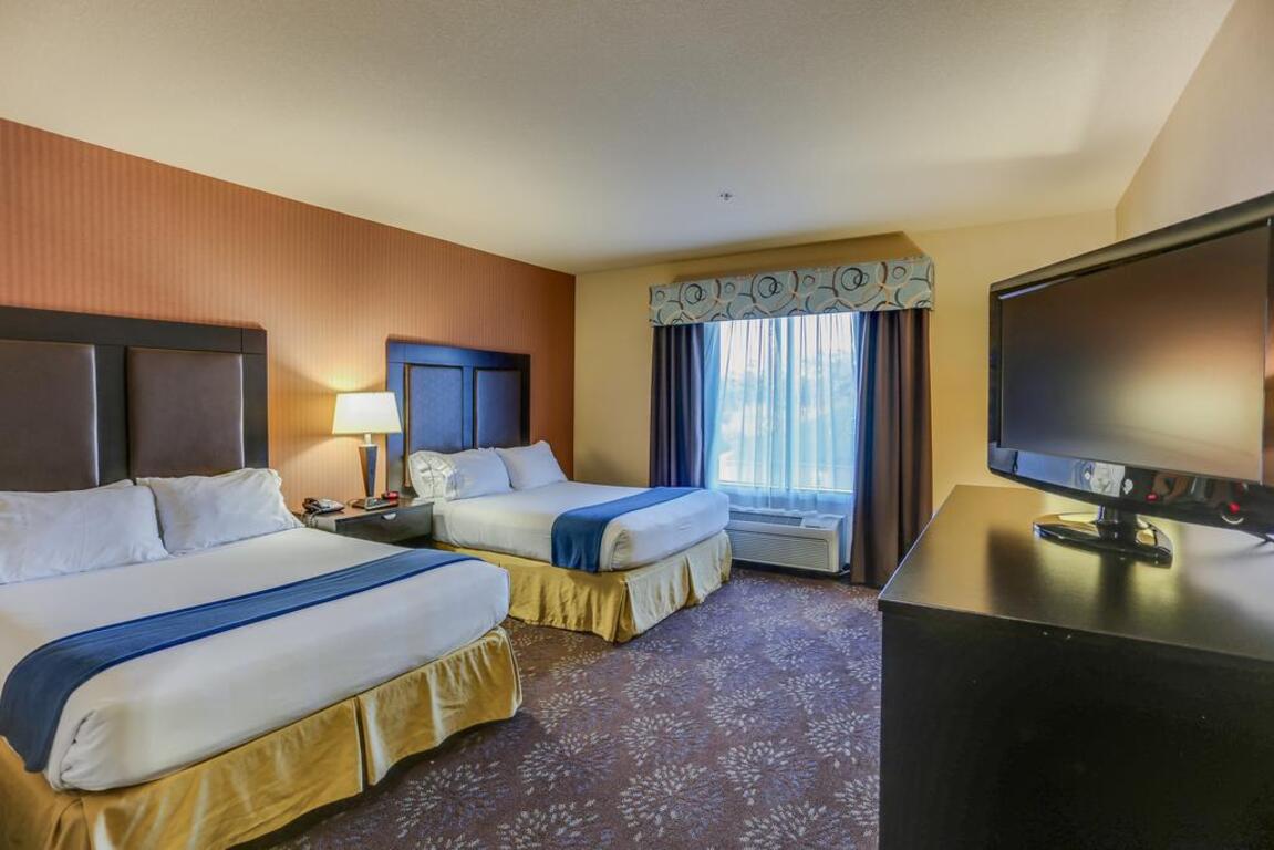 Holiday Inn Express Hotel & Suites Huntsville, an IHG hotel photo