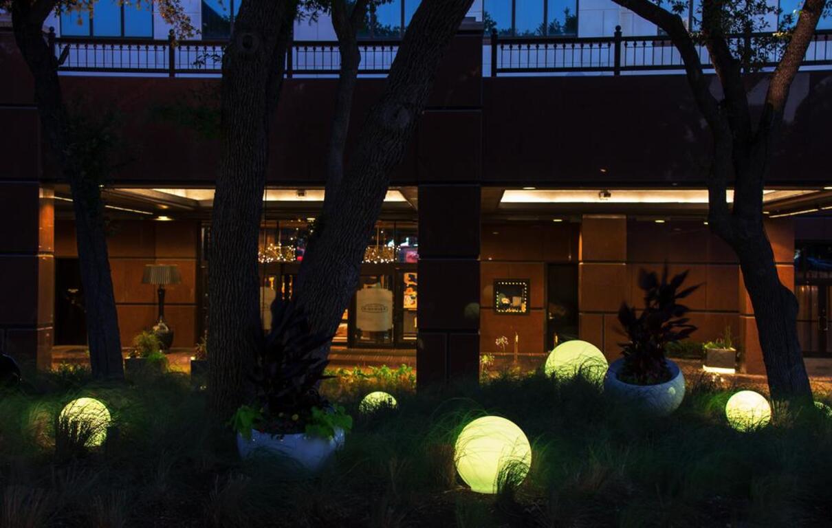 Renaissance Austin Hotel photo