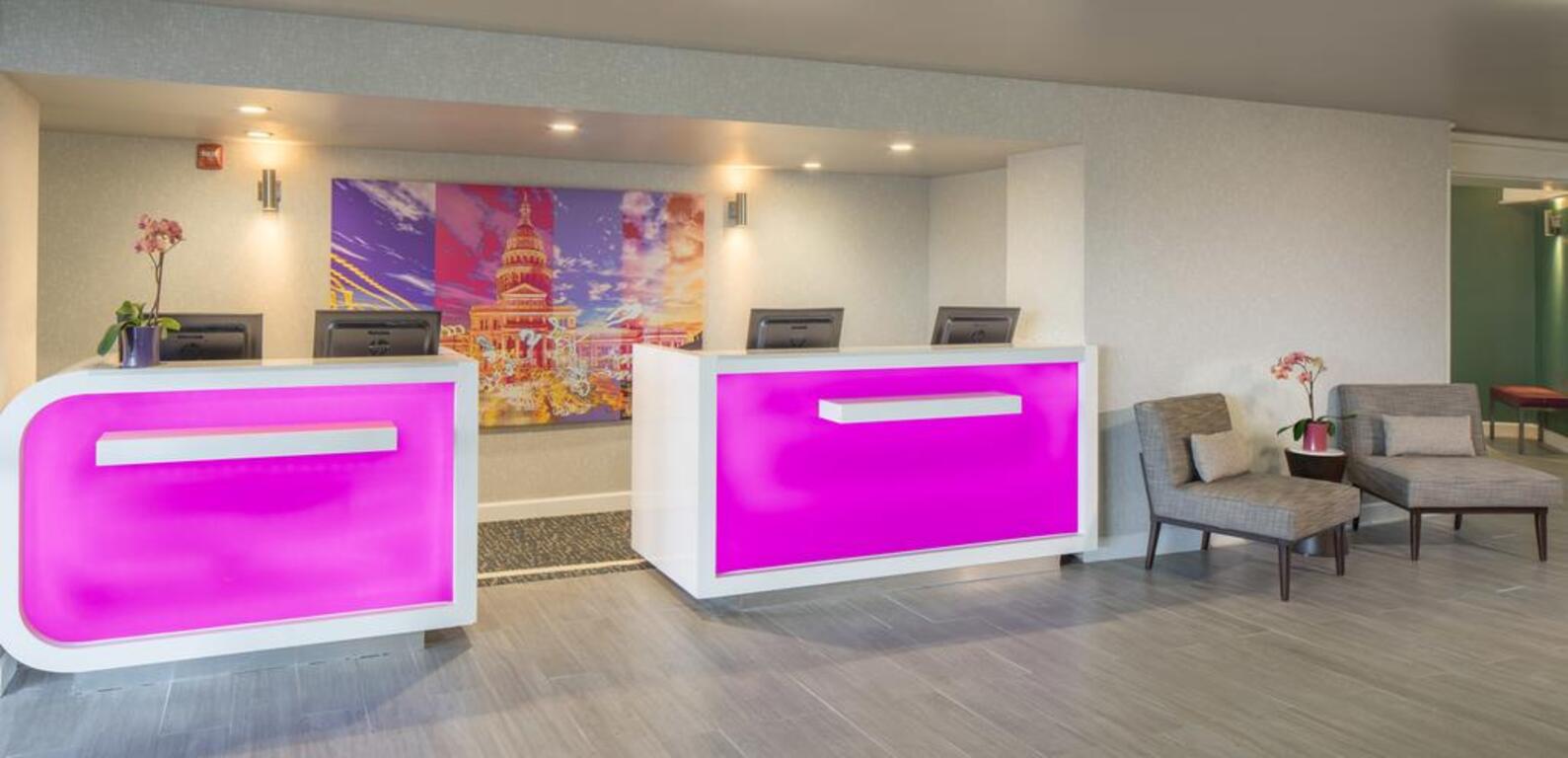 DoubleTree by Hilton Austin Northwest - Arboretum photo