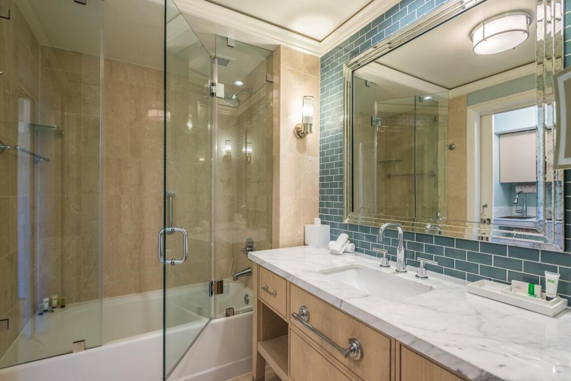 AMAZING STUDIO AT THE RITZ-CARLTON IN KEY BISCAYNE photo