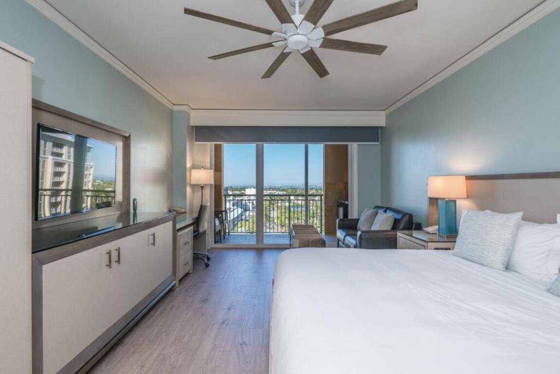 AMAZING STUDIO AT THE RITZ-CARLTON IN KEY BISCAYNE photo