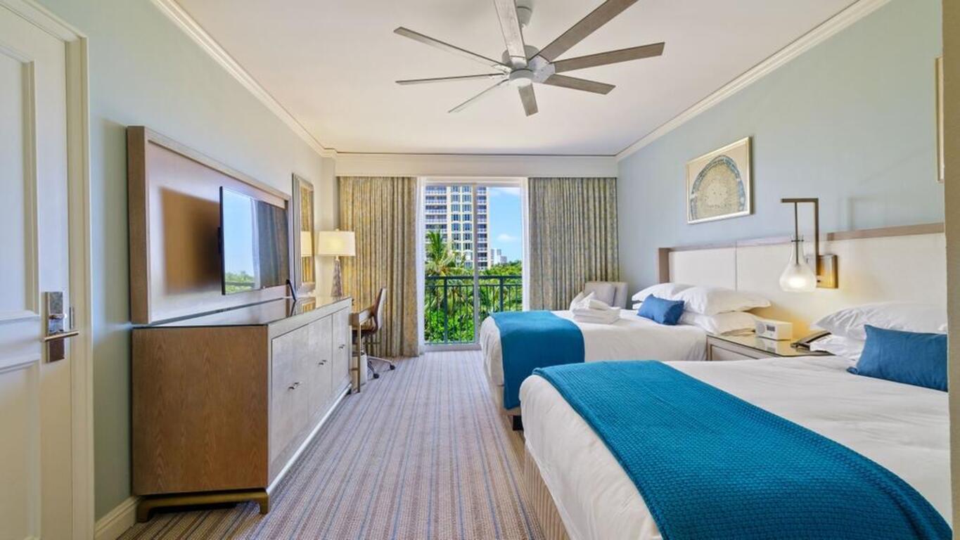 BEAUTIFUL OCEAN VIEW STUDIO AT THE RITZ-CARLTON KEY BISCAYNE photo