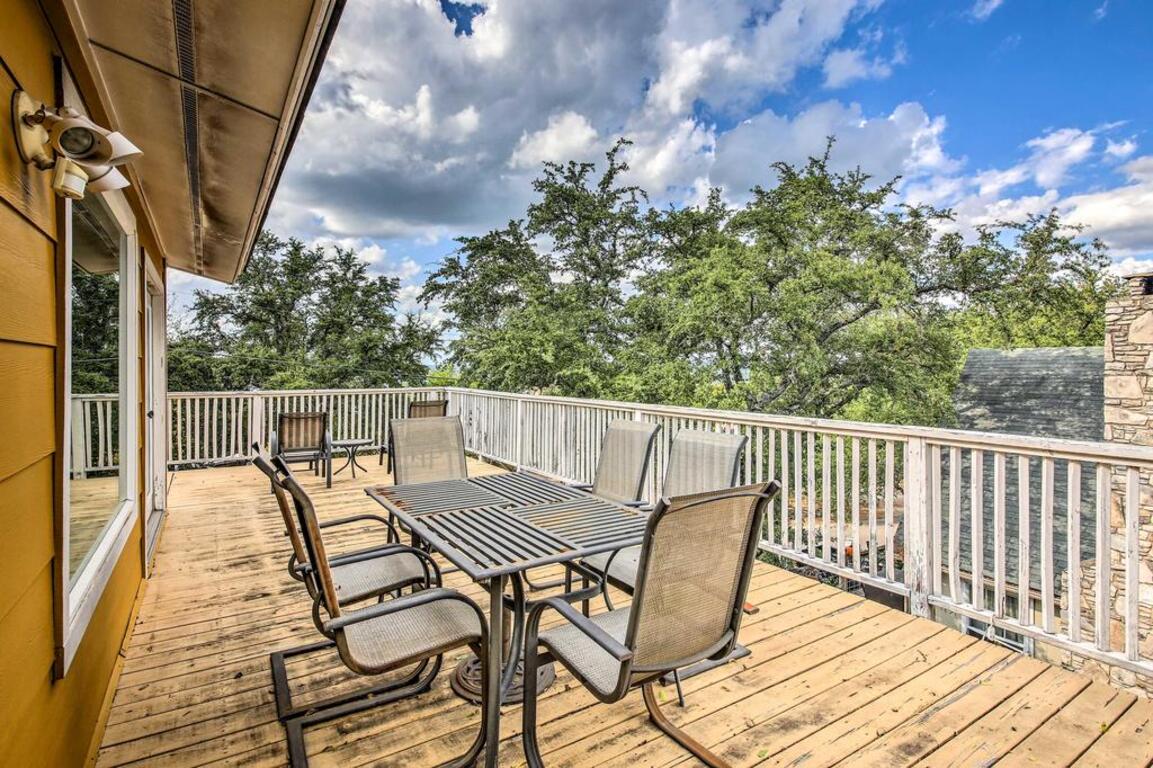 Canyon Lake Getaway with Game Room Less Than 1Mi to Boat Ramp! photo
