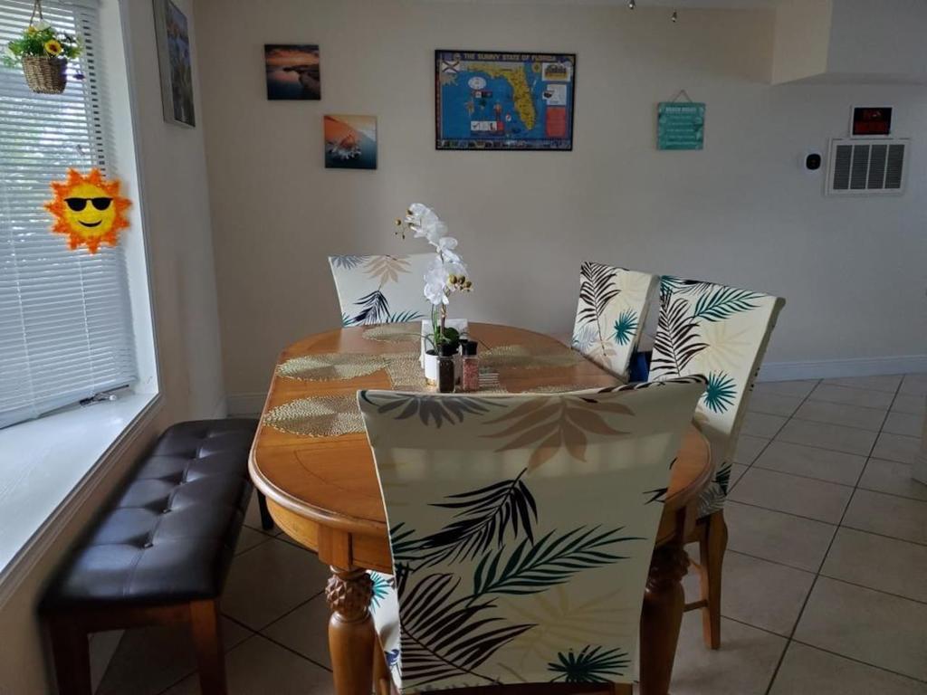 Beautiful Spacious and Luxury Delray Beach House! Near the Beach! photo