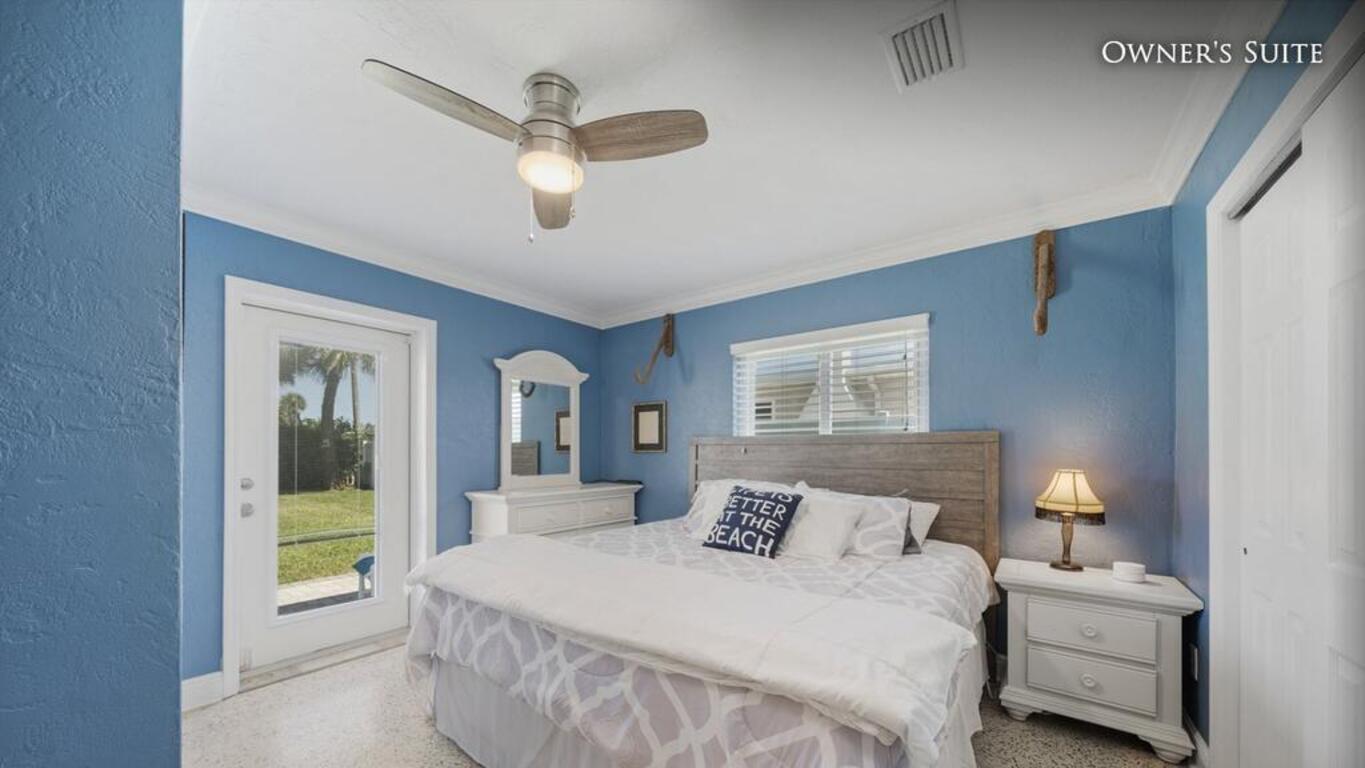 The Red Door Beach Cottage At Cocoa Beach photo