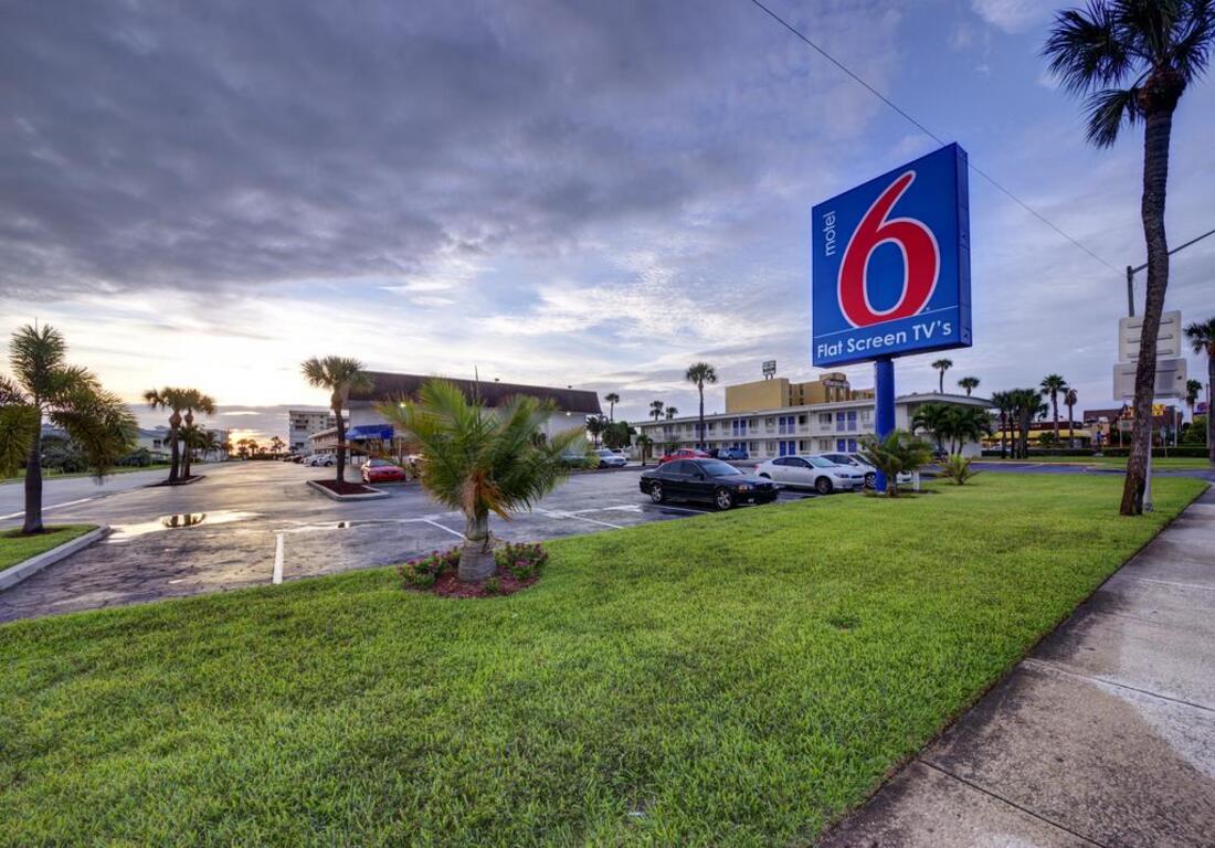 Motel 6-Cocoa Beach, FL photo