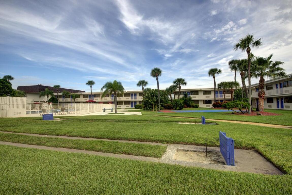 Motel 6-Cocoa Beach, FL photo