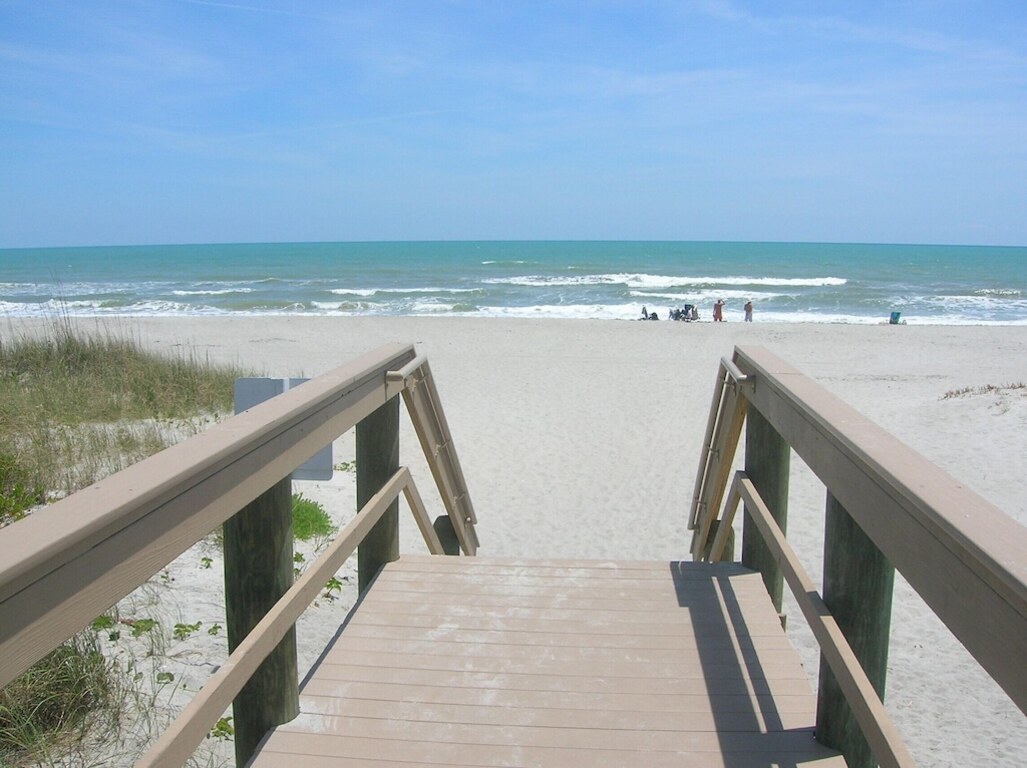 Beachfront Condo in Cocoa Beach photo