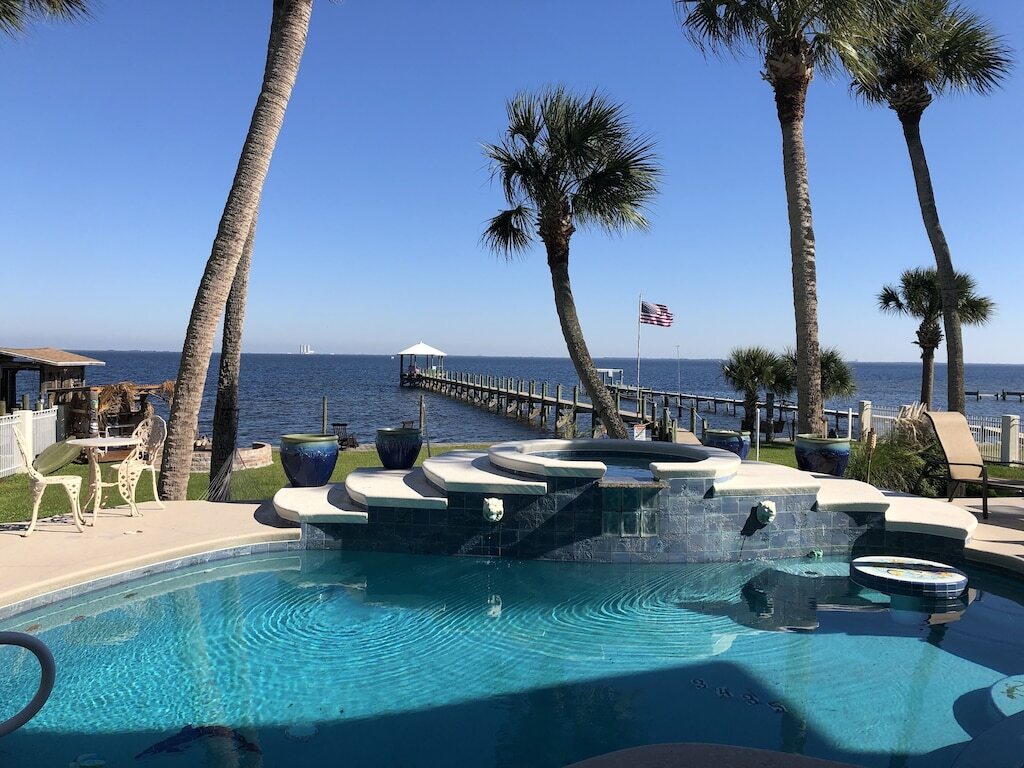 Executive home for rent photo