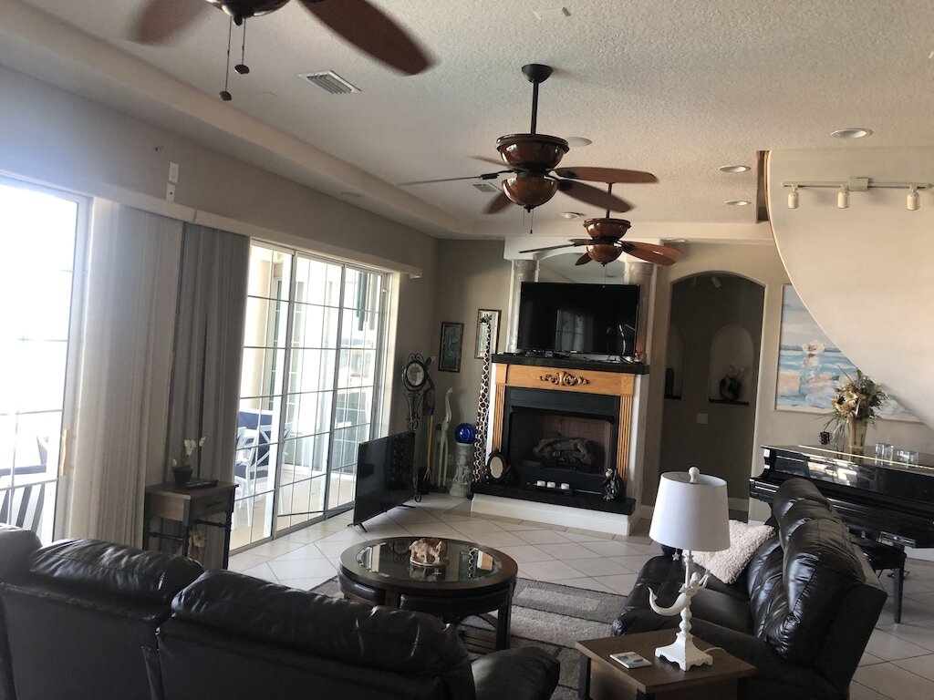 Executive home for rent photo
