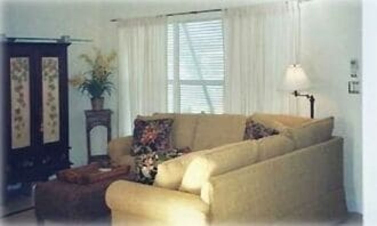Perfect Family Beach House - 1 Block from Ocean photo