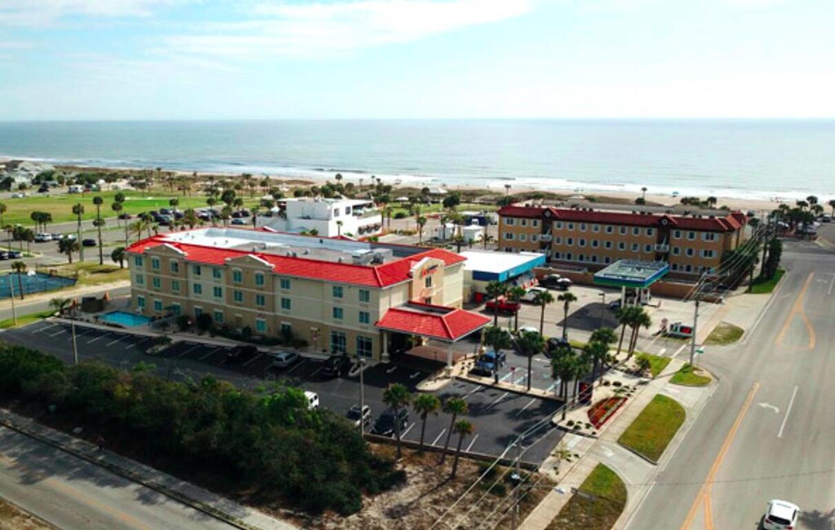 Comfort Suites Fernandina Beach at Amelia Island photo
