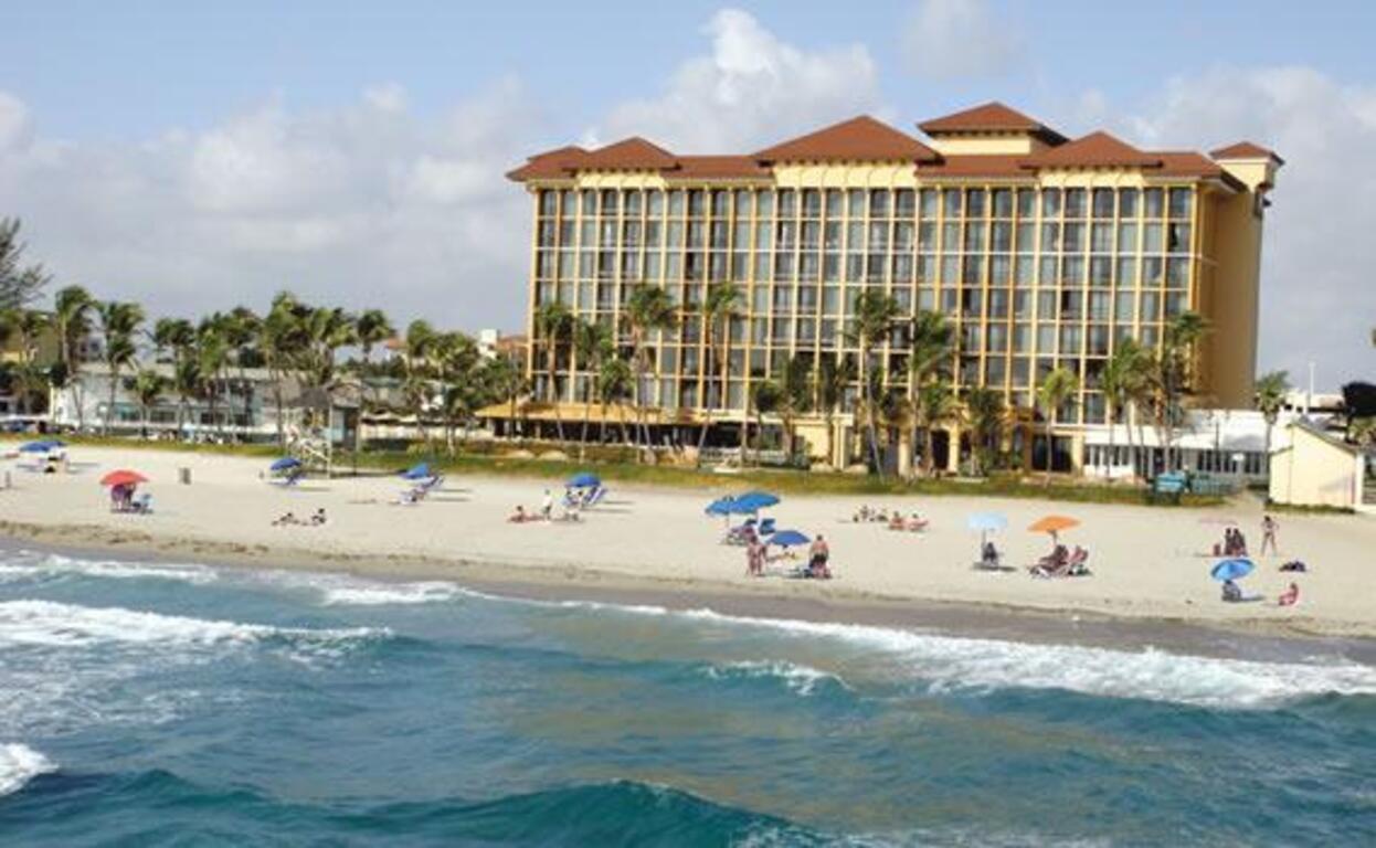 Wyndham Deerfield Beach Resort photo